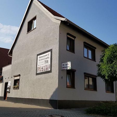 Gaestezimmer & Ferienwohnungen Thon Herbsleben Exteriér fotografie