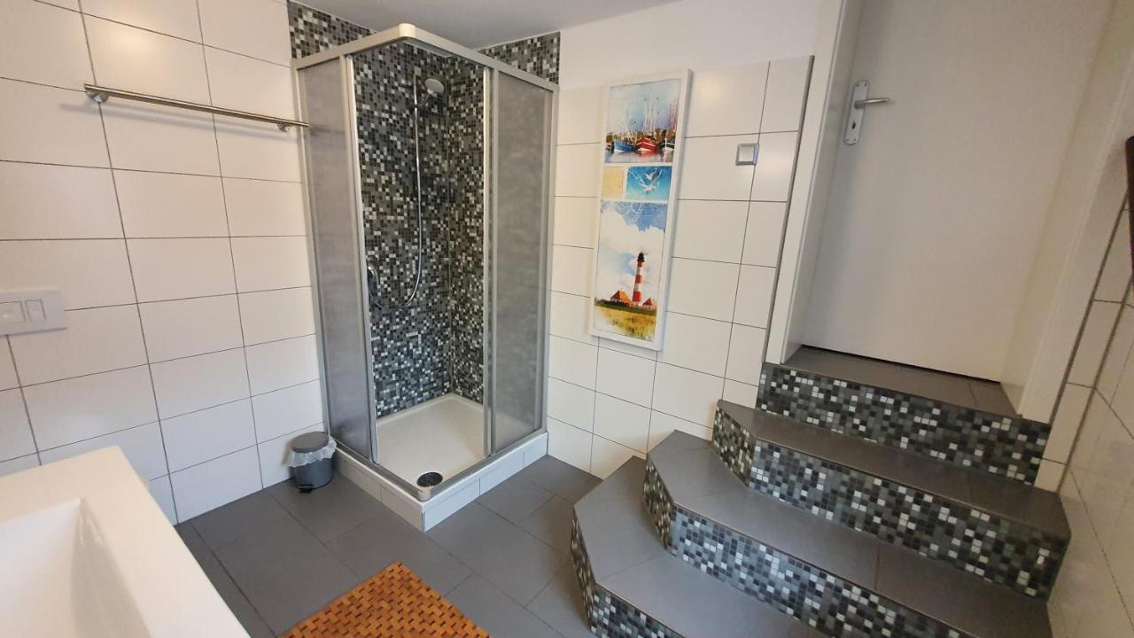 Gaestezimmer & Ferienwohnungen Thon Herbsleben Exteriér fotografie